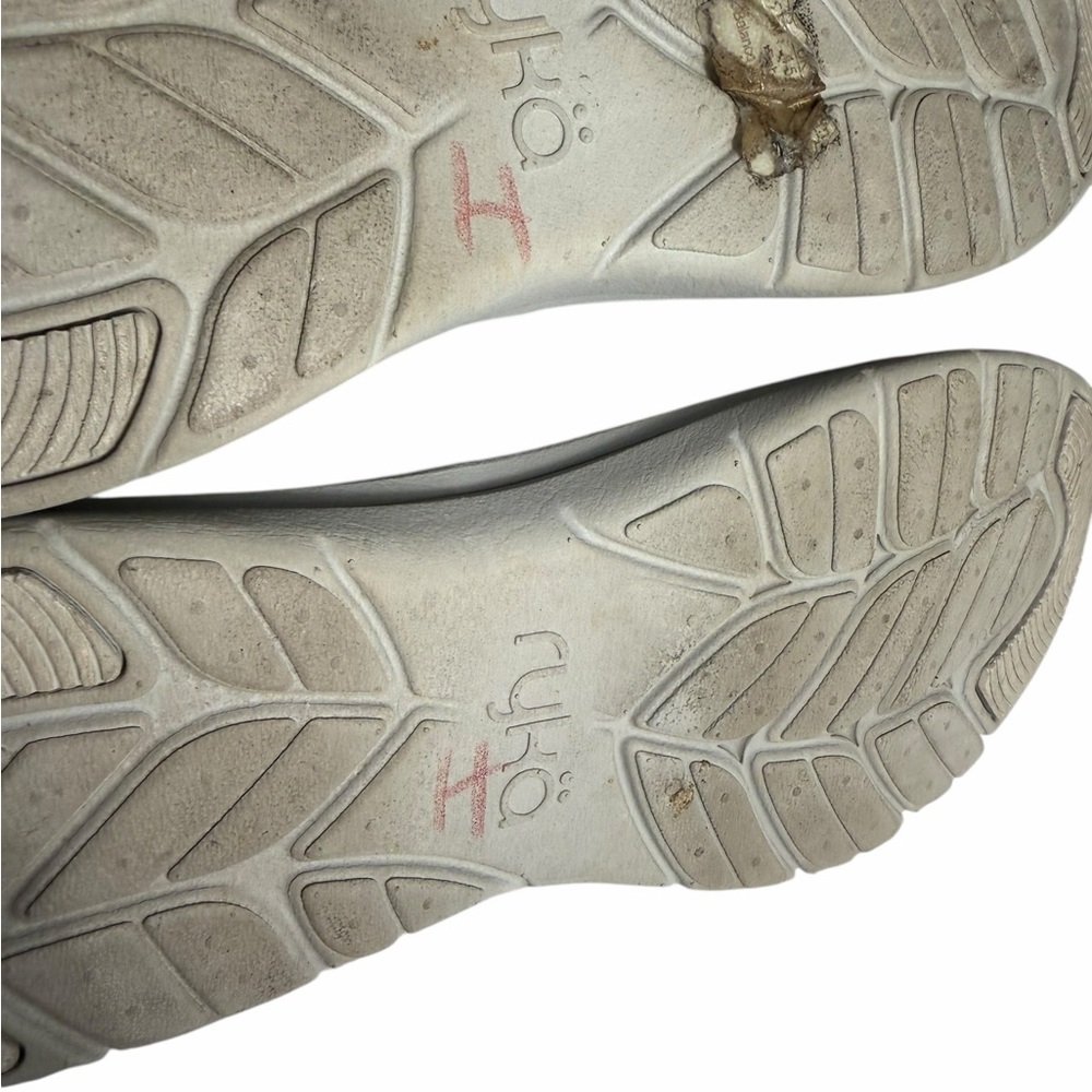 Ryka Aubonne  Dark Gray Bungee Snow Faux Fur Lined Ankle Walking Boots 7.5 - Picture 9 of 13